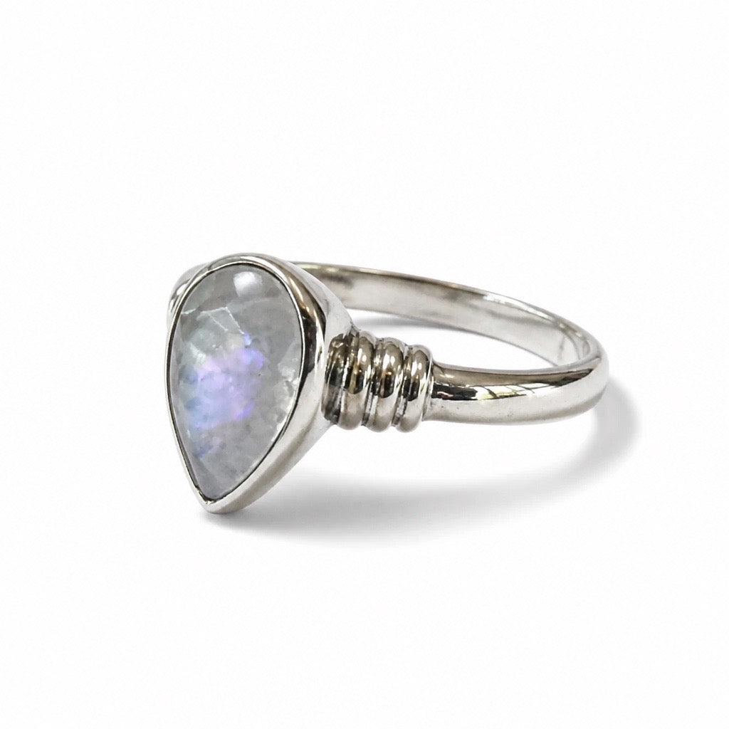 Ella Ring