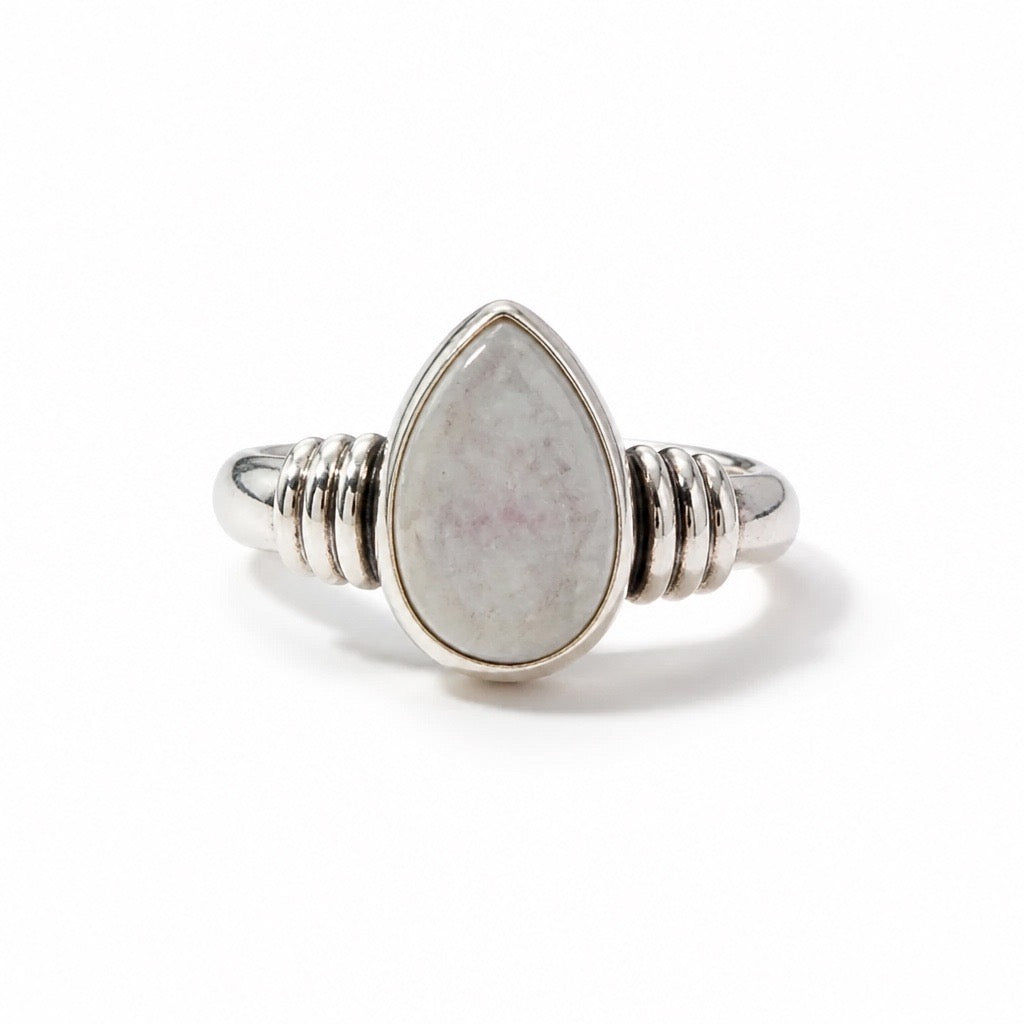 Ella Ring