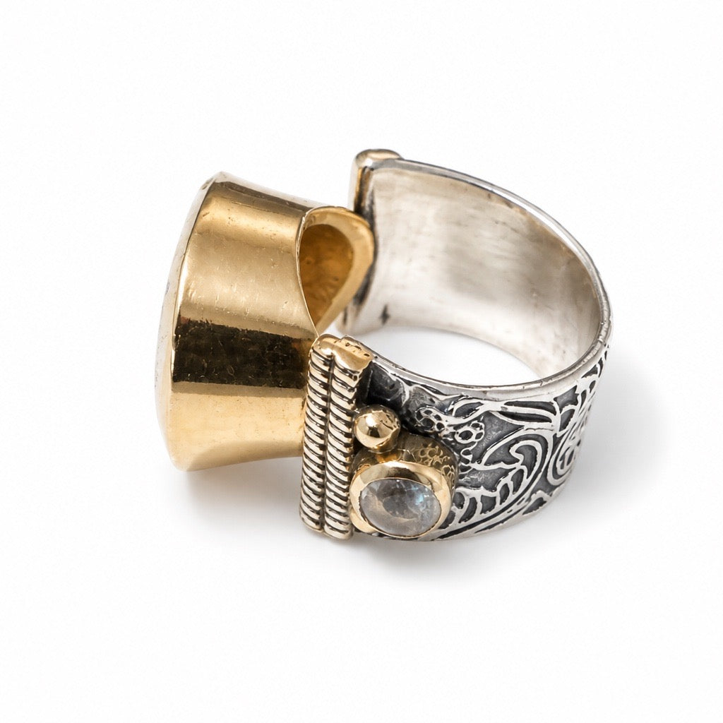 Moonstone Cleopatra Bling